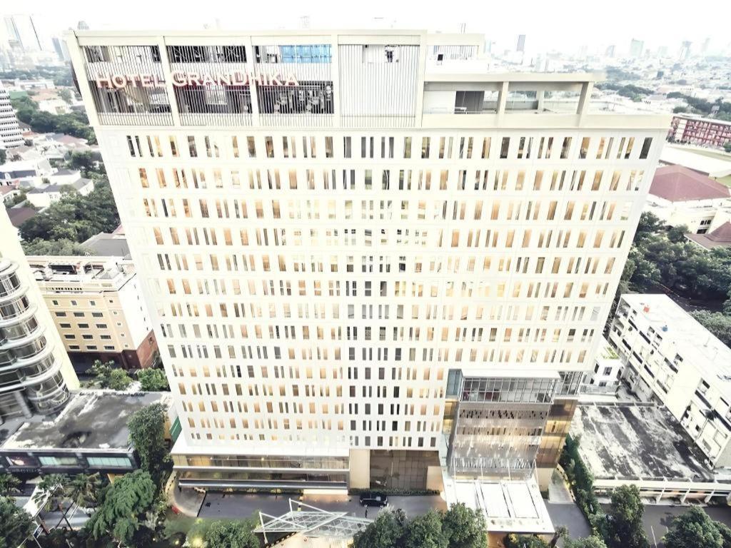Hotel Grandhika Iskandarsyah Jakarta Exterior foto