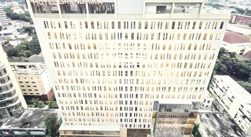 Hotel Grandhika Iskandarsyah Jakarta Exterior foto